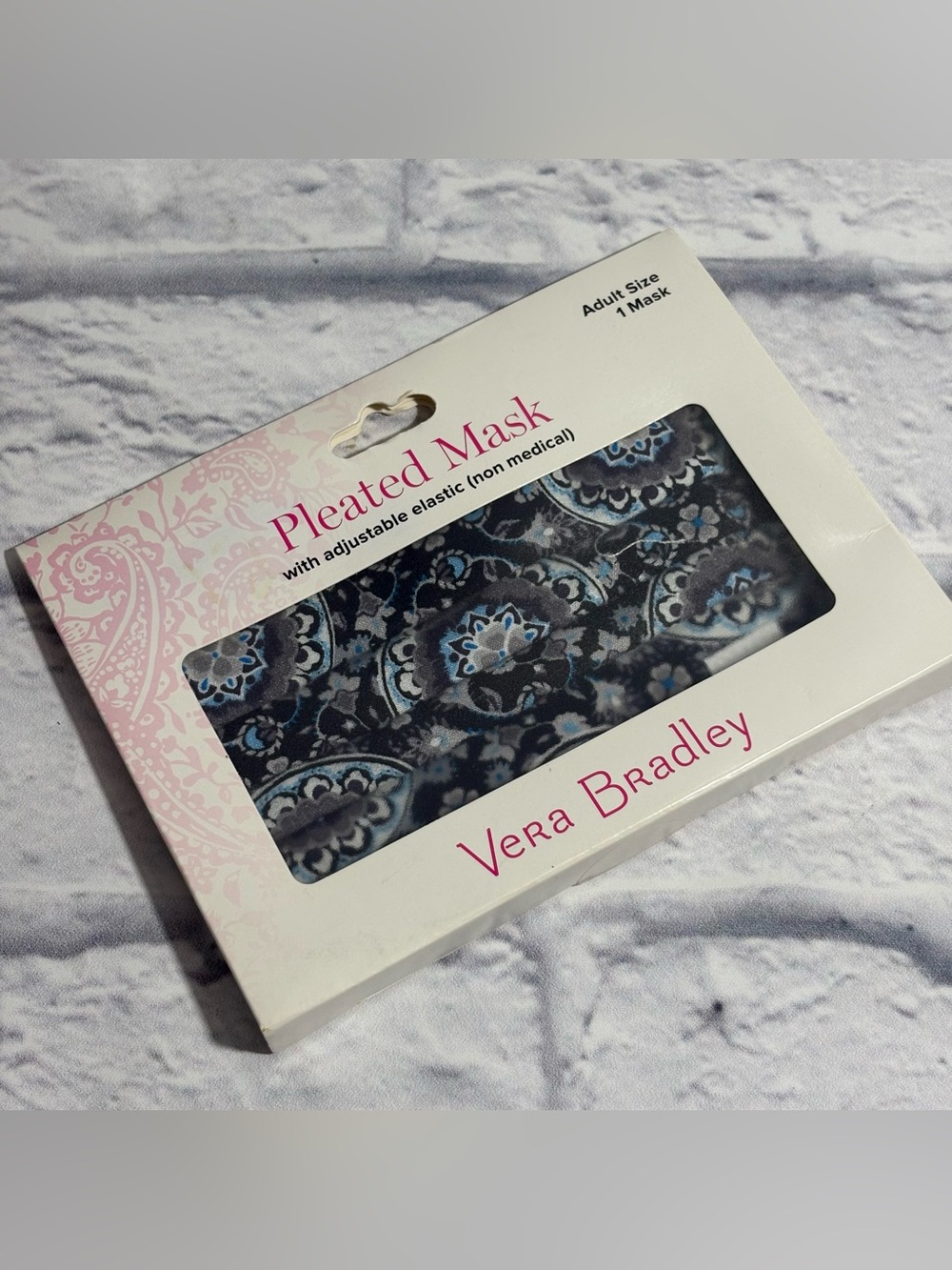 NWT Vera Bradley pleated fabric face mask “Charcoal Medallion”